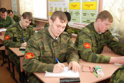 Удастся ли «откосить» от армии севастопольцам