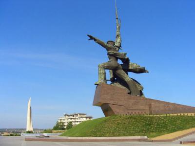 Севастополь должен развиваться сразу в нескольких направлениях