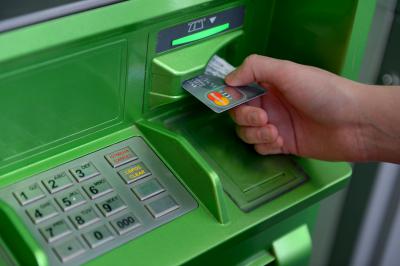 В Севастополе банкоматы перенесут в торговые центры